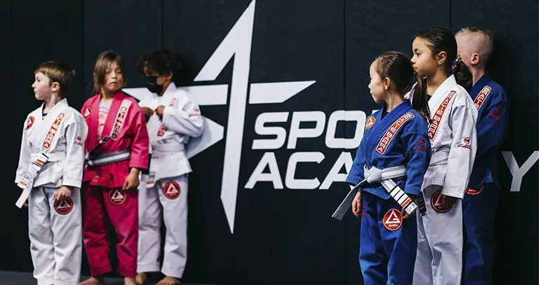 img_kids_02_gracie_barra_thousand_oaks.webp